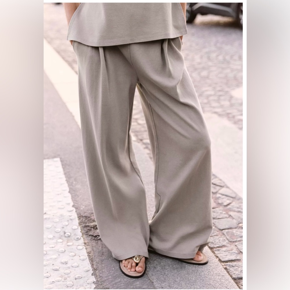 Zara Washed Effect Interlock Pants